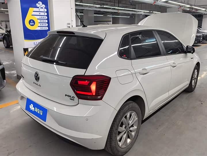 Фото 3 - Volkswagen Polo