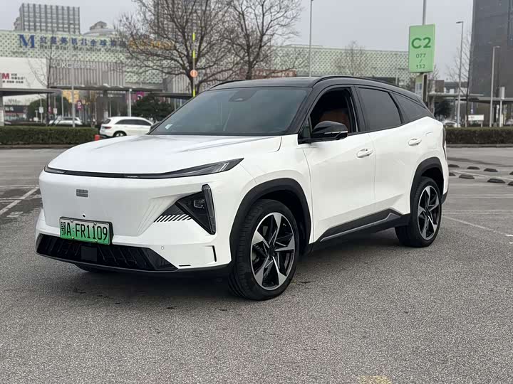 Фото 1 - Geely Galaxy L7