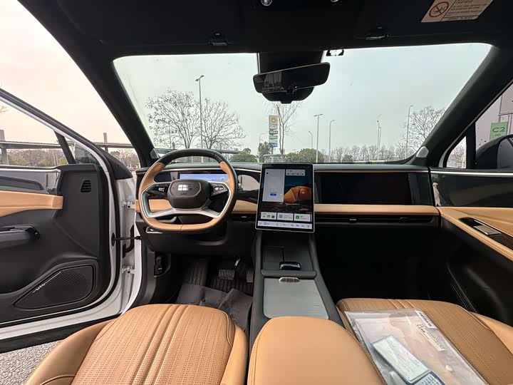 Фото 7 - Geely Galaxy L7