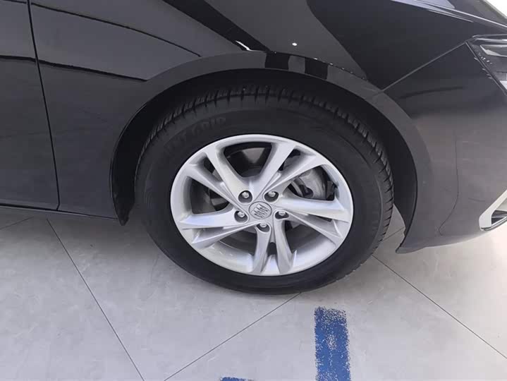 Фото 6 - Buick Regal