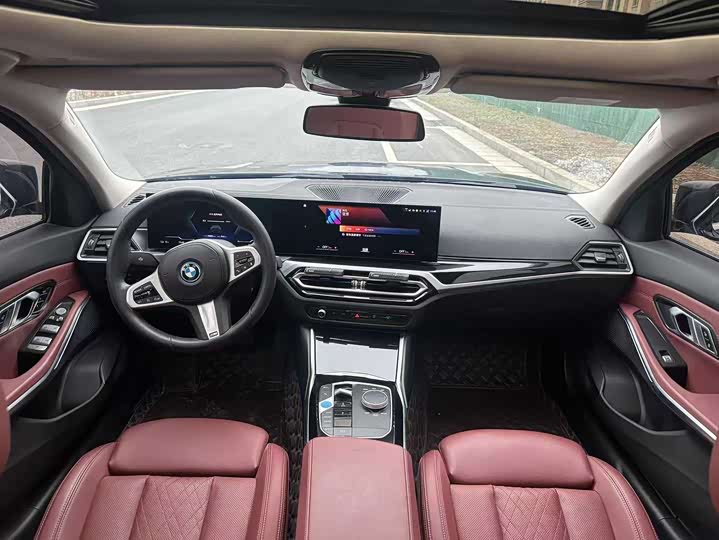 Фото 5 - BMW i3