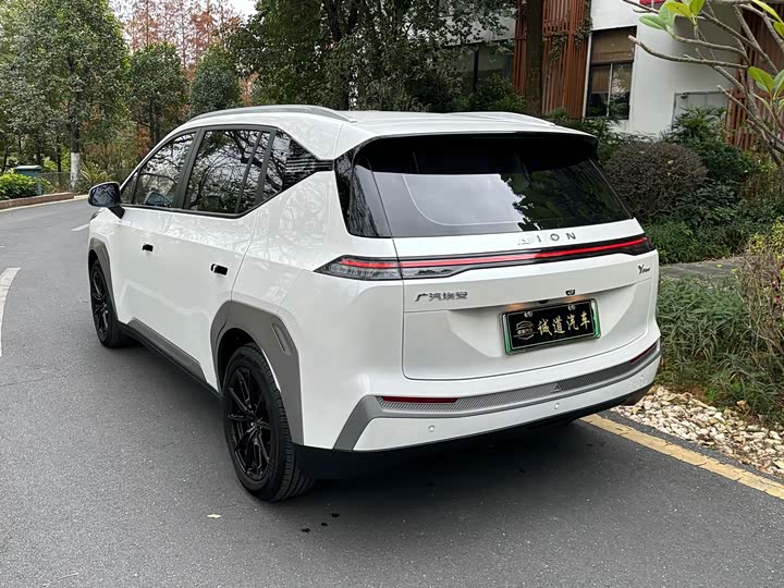 Фото 3 - GAC Aion Y