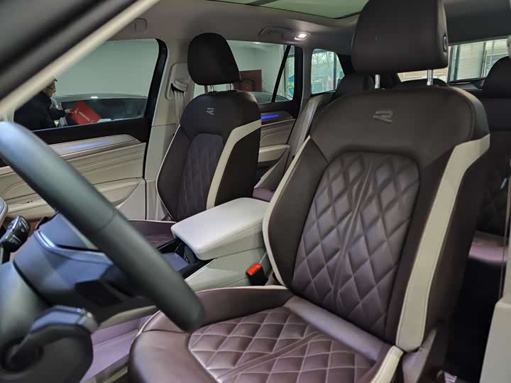 Фото 6 - Volkswagen Tavendor