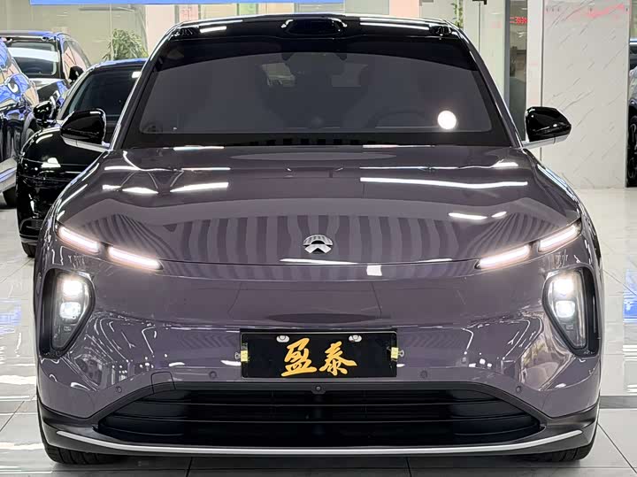 Фото 2 - Nio EC6