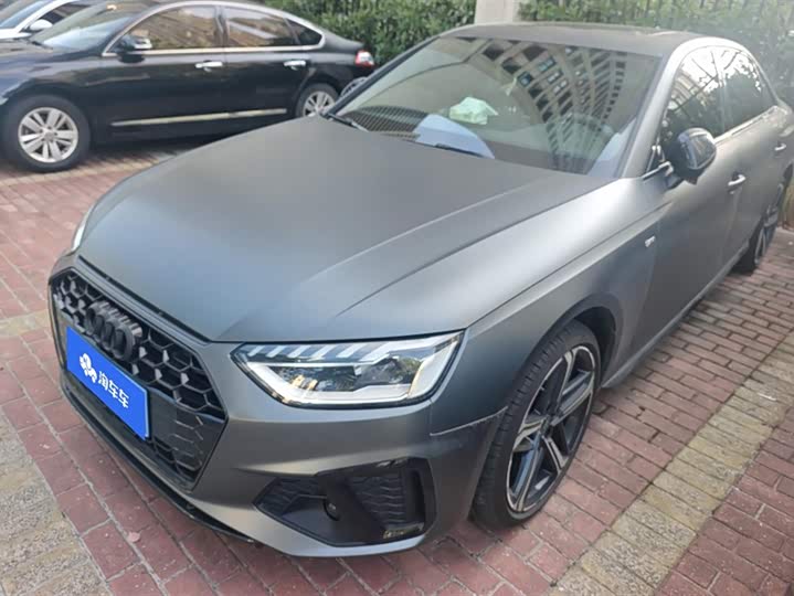 Фото 1 - Audi A4L