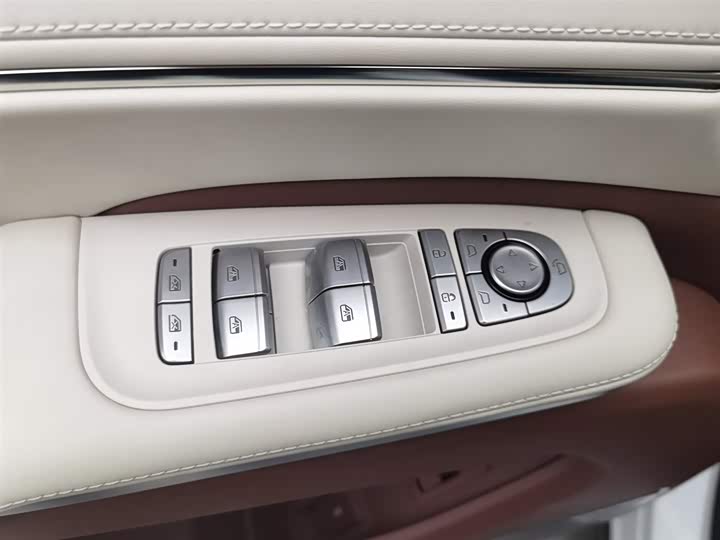 Фото 9 - BYD Xia