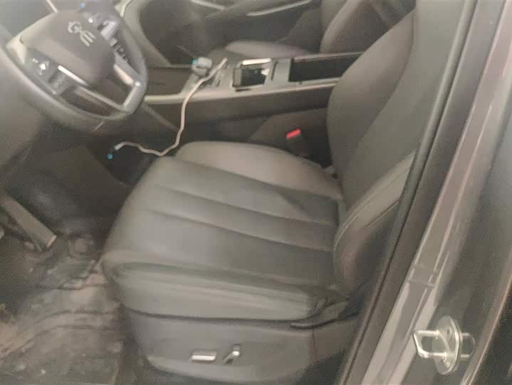 Фото 9 - BYD Song L DM-i Hybrid