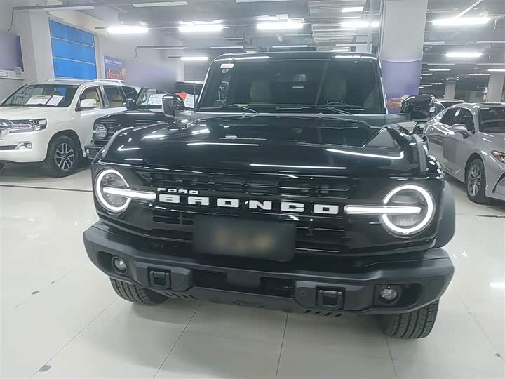 Фото 3 - Ford Bronco