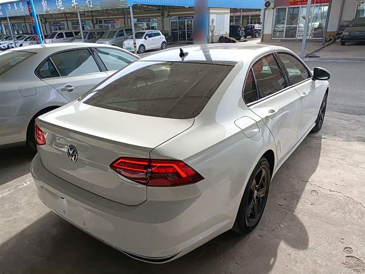 Фото 7 - Volkswagen Lamando L