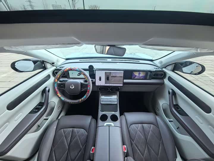 Фото 8 - Leapmotor C11