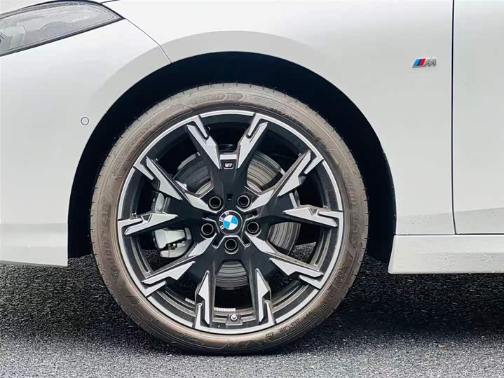 Фото 7 - BMW 2 Series