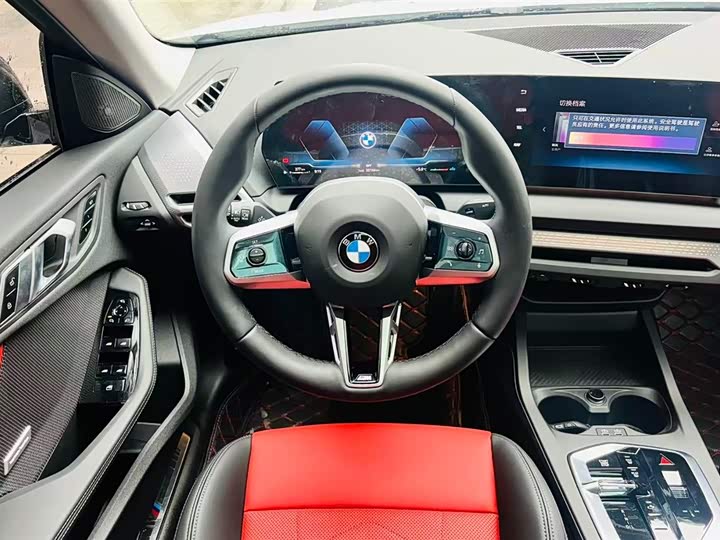 Фото 9 - BMW 2 Series