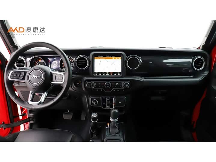 Фото 5 - Jeep Wrangler