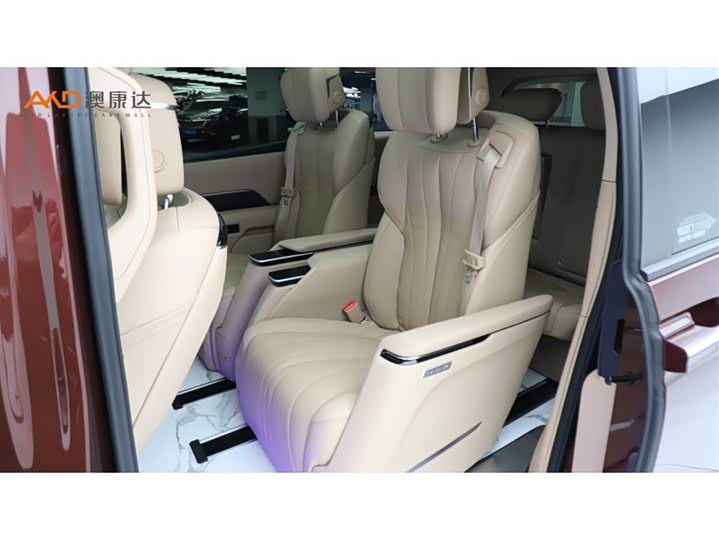 Фото 7 - Buick GL8 Century