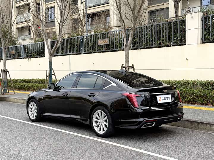 Фото 4 - Cadillac CT5