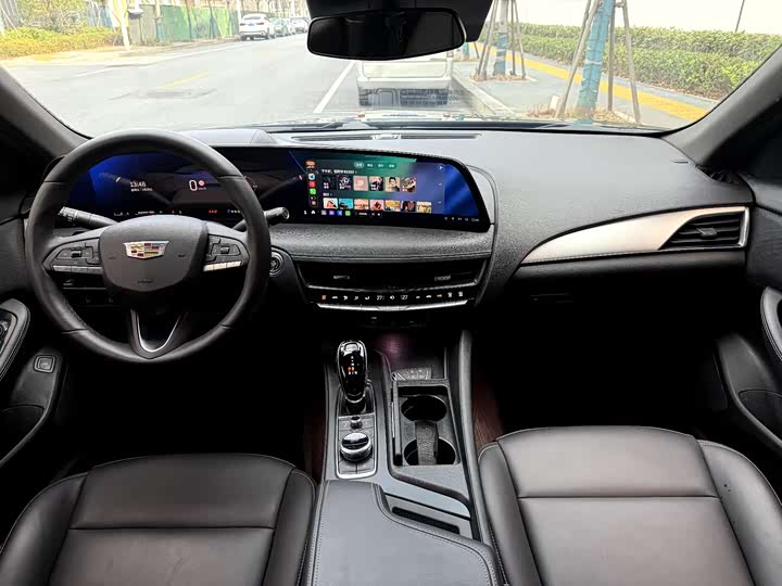 Фото 7 - Cadillac CT5