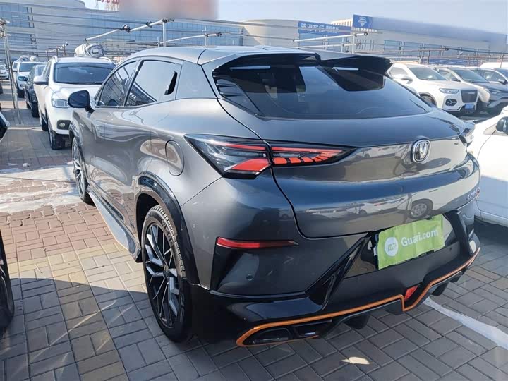 Фото 5 - Changan UNI-T