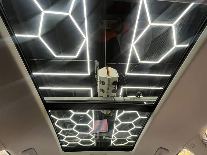 Фото 2 - Volkswagen Talagon