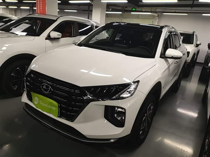 Фото 1 - Hyundai Tucson L