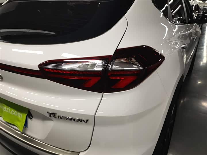 Фото 8 - Hyundai Tucson L