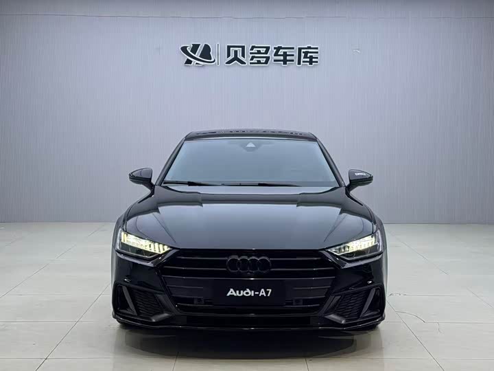 Фото 2 - Audi A7