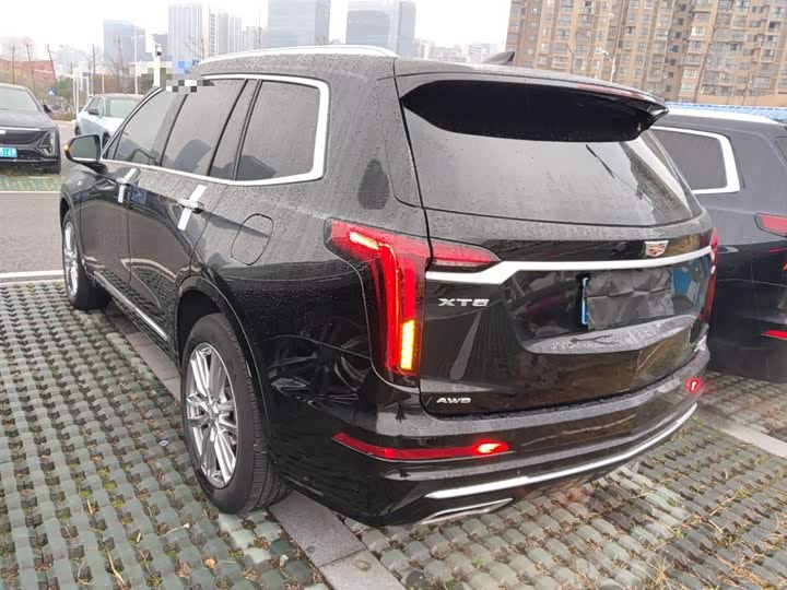 Фото 5 - Cadillac XT6