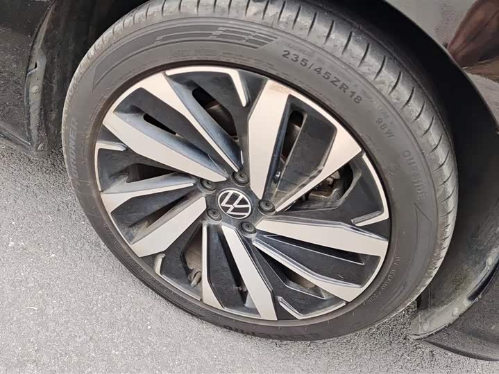 Фото 6 - Volkswagen Passat