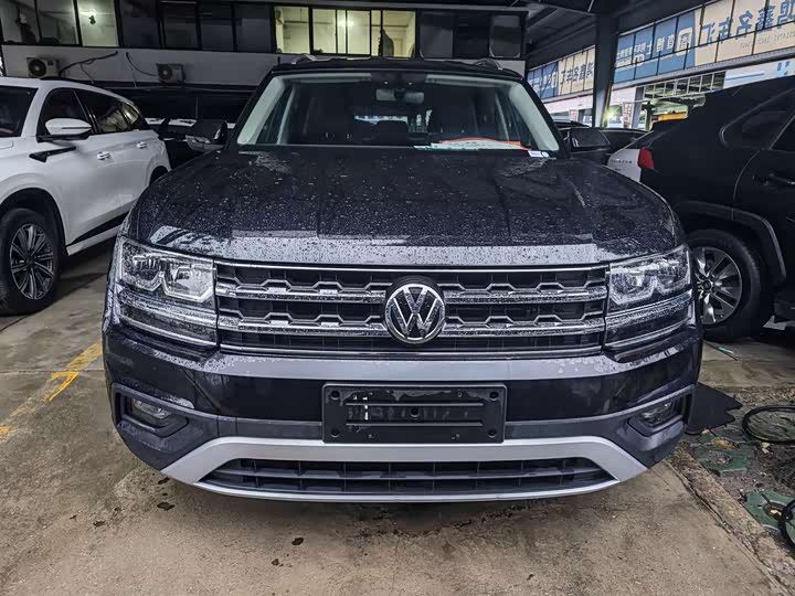 Фото 2 - Volkswagen Teramont Pro