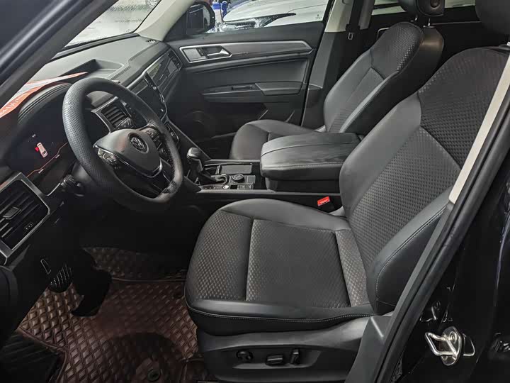 Фото 5 - Volkswagen Teramont Pro