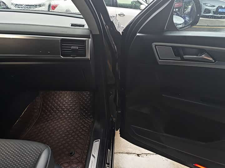 Фото 9 - Volkswagen Teramont Pro