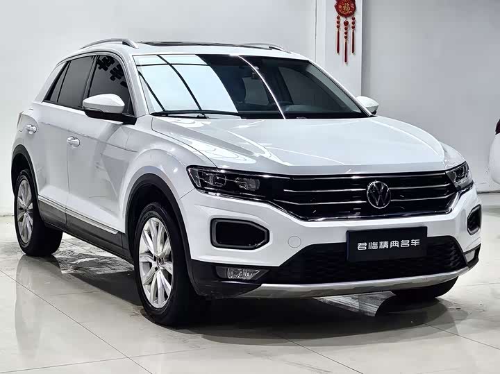 Фото 3 - Volkswagen T-Roc
