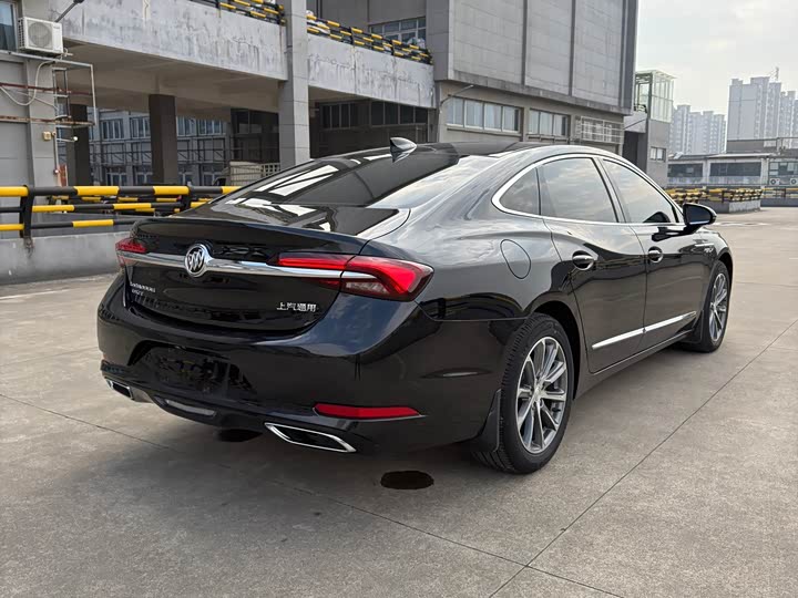 Фото 5 - Buick LaCrosse