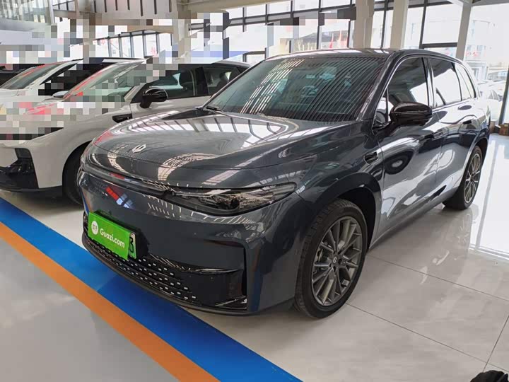 Фото 2 - Leapmotor C10