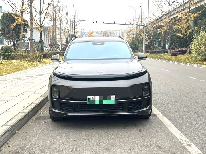 Фото 2 - LiXiang L8