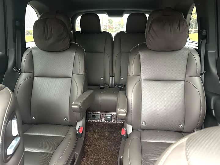 Фото 6 - LiXiang L8