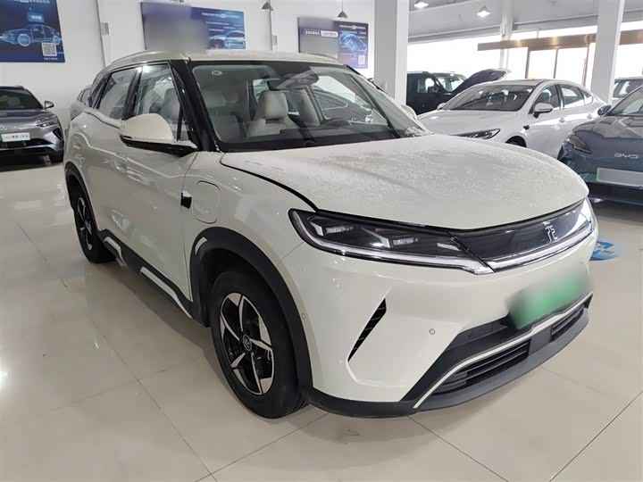 Фото 4 - BYD Yuan Up