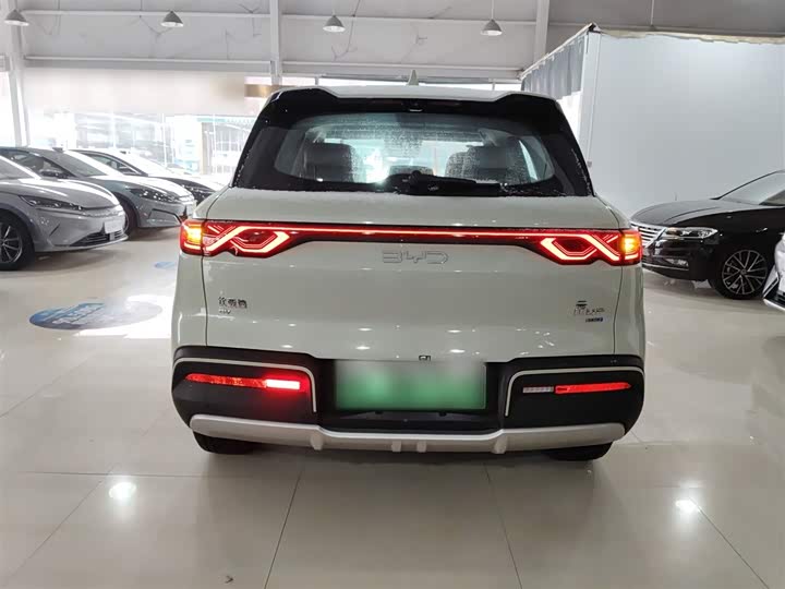 Фото 6 - BYD Yuan Up