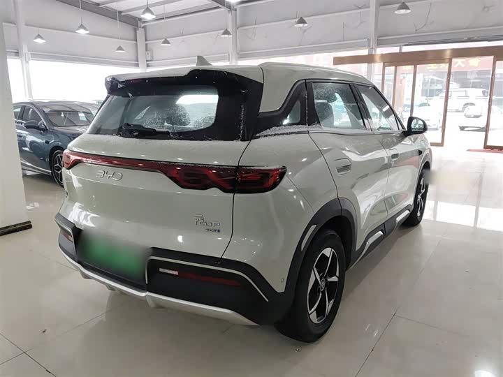 Фото 7 - BYD Yuan Up