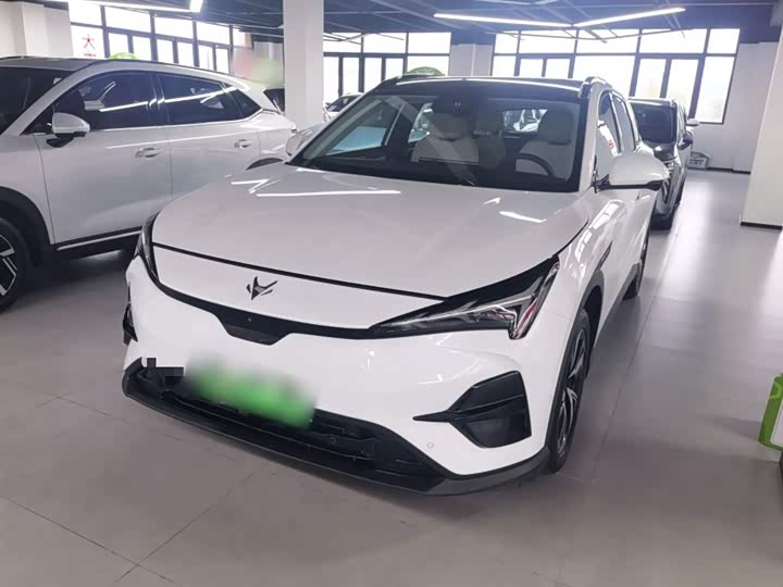 Фото 1 - BAIC Arcfox Alpha T5