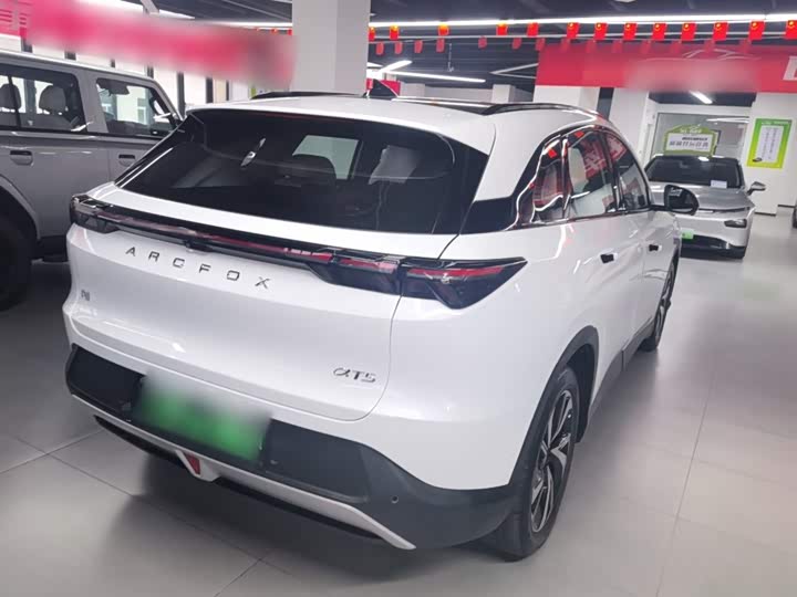 Фото 7 - BAIC Arcfox Alpha T5