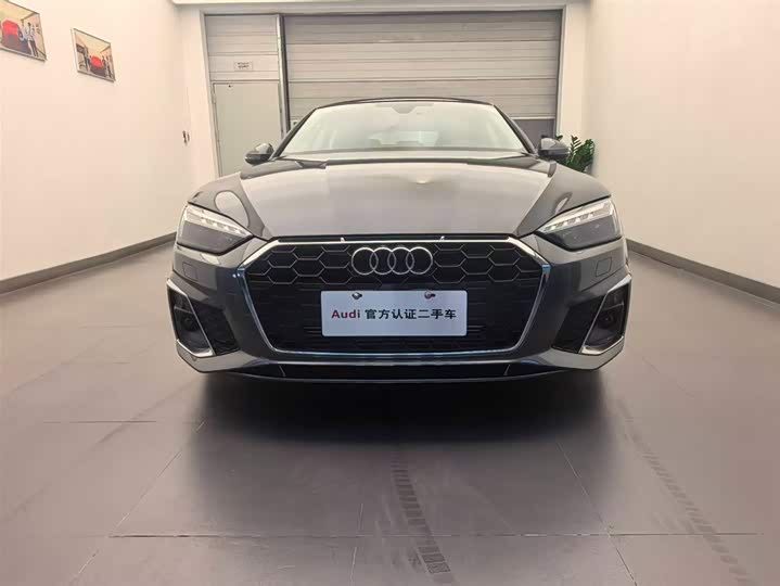 Фото 2 - Audi A5