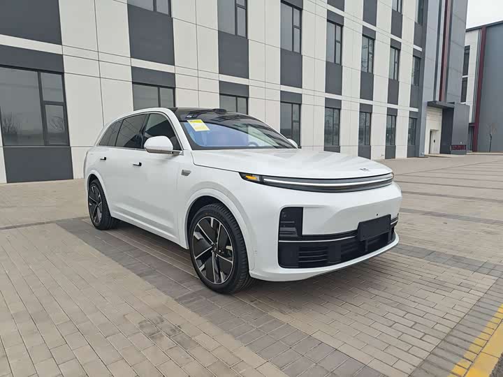 Фото 2 - LiXiang L7