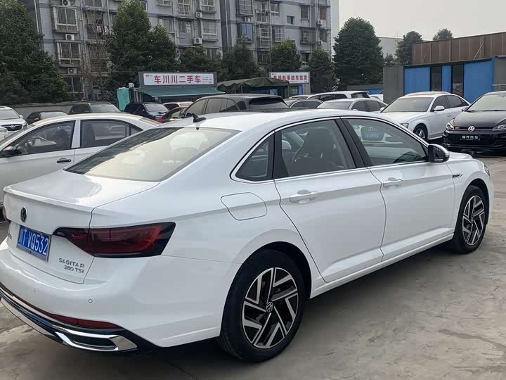 Фото 3 - Volkswagen Sagitar L