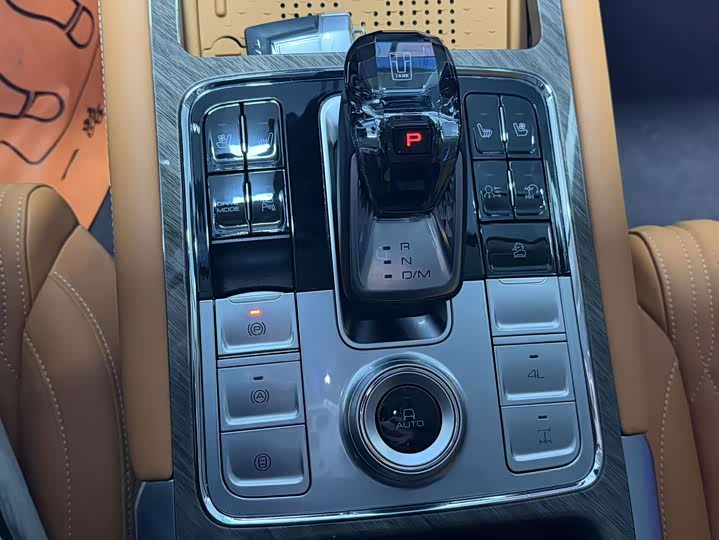 Фото 8 - Tank 500 Hybrid