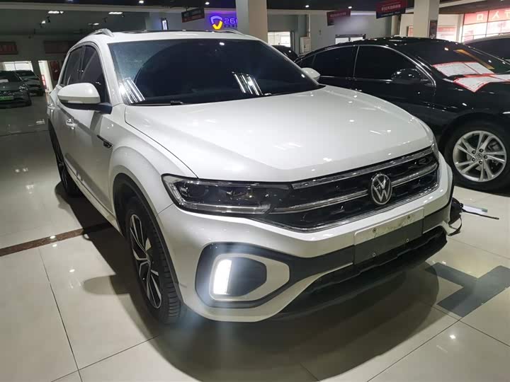 Фото 4 - Volkswagen T-Roc
