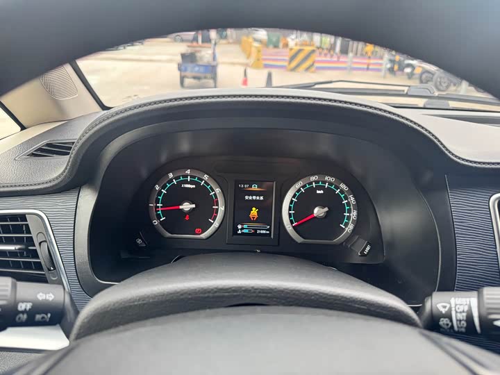 Фото 4 - Dongfeng Forthing Lingzhi M5