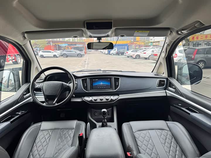 Фото 8 - Dongfeng Forthing Lingzhi M5