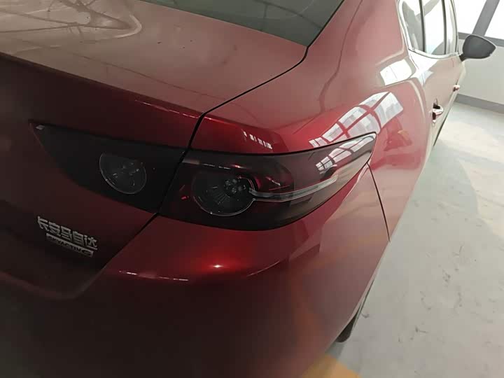 Фото 8 - Mazda 3 (Axela)