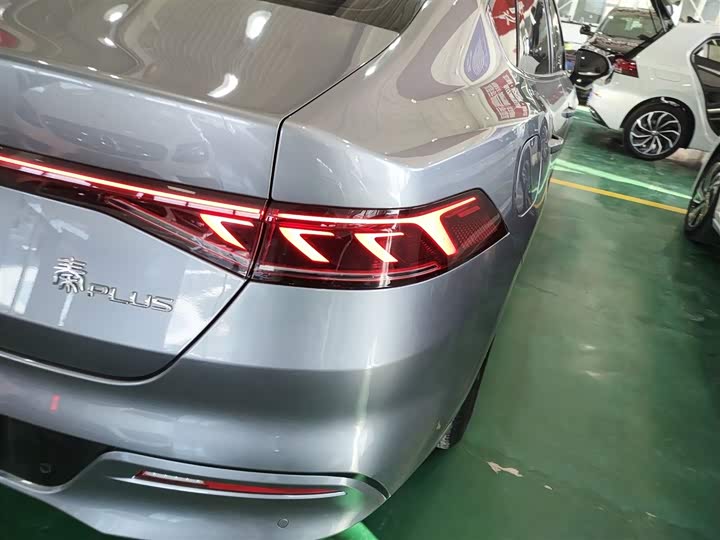 Фото 8 - BYD Qin Plus