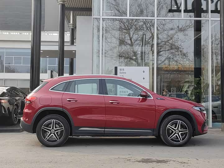 Фото 4 - Mercedes-Benz EQA